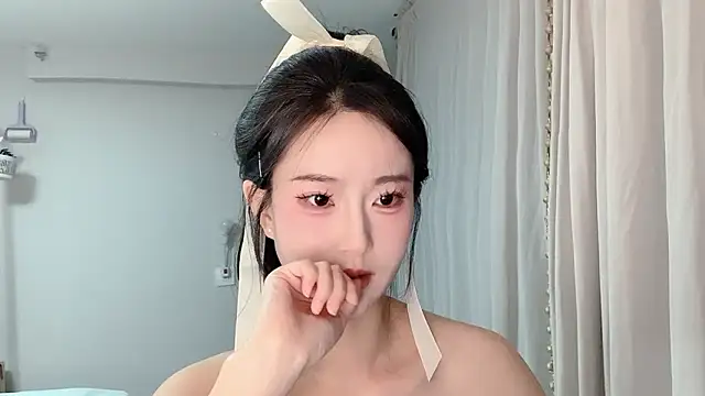 1X-yiyi online show from 15, 4, 2026