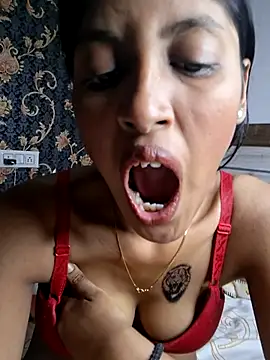 Pari lovers online show from 12, 4, 2026
