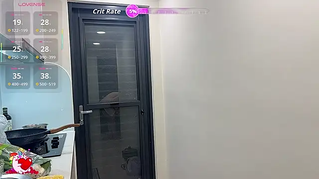 Mollyhappy1769 online show from 14, 4, 2026