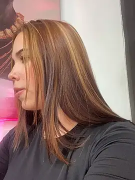 lunacandy 0 online show from 23, 4, 2026
