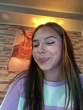 Snapshot of lunacandy_0 chatting on 20, 6, 2026 lunacandy 0 online show from 20, 6, 2026