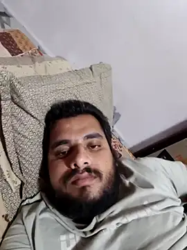 Snapshot of shubham19988 chatting on 7, 4, 2026 shubham19988 online show from 7, 4, 2026
