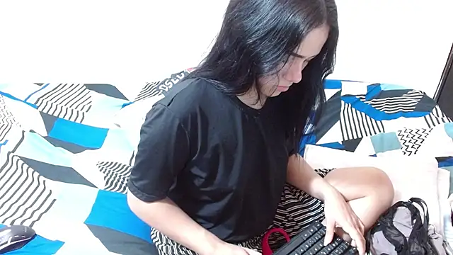 lina seduce online show from 14, 7, 2026