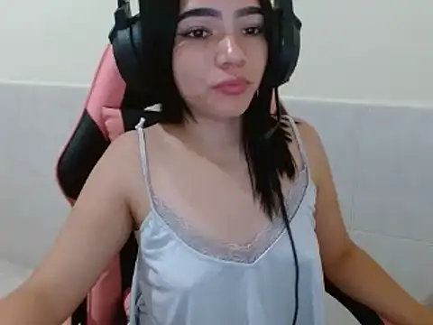 lina seduce online show from 17, 3, 2026