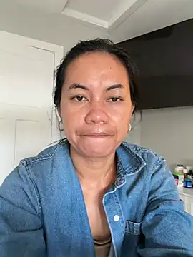 Snapshot of Lovely_girl34 chatting on 16, 3, 2026 Lovely girl34 online show from 16, 3, 2026