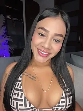 AlisonBeltran1 online show from 22, 4, 2026