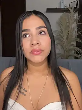 AlisonBeltran1 online show from 27, 3, 2026