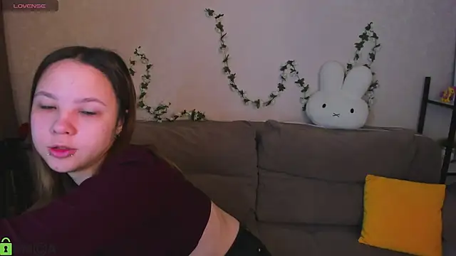 Lori Bllossom online show from 15, 4, 2026