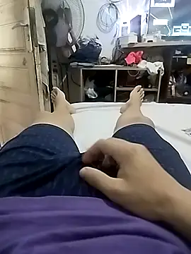 Snapshot of gato01020 chatting on 16, 3, 2026 gato01020 online show from 16, 3, 2026