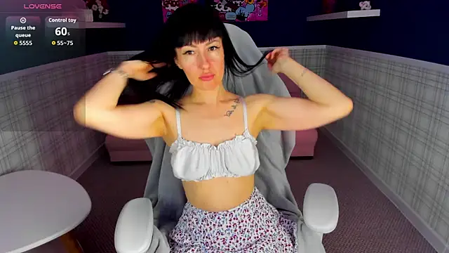 Nika Blaze online show from 8, 5, 2026
