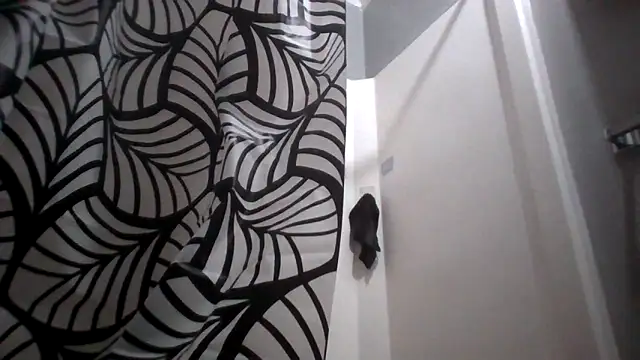 Snapshot of Envyussfantasy chatting on 13, 4, 2026 Envyussfantasy online show from 13, 4, 2026