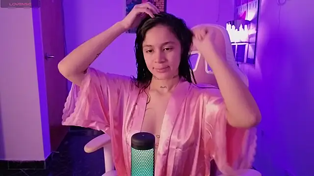 Oliviasims online show from 23, 3, 2026