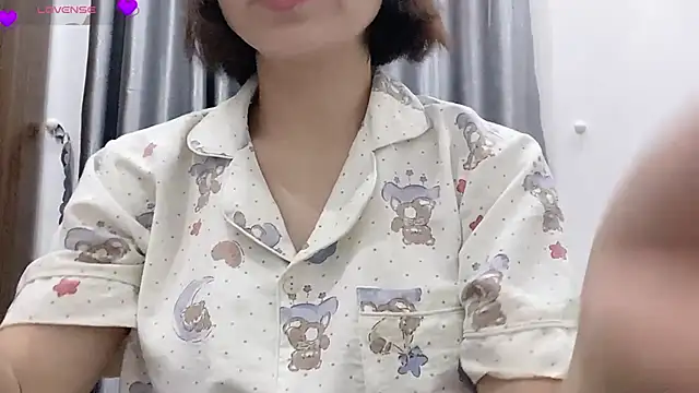 Ryo-Jisoo online show from 26, 3, 2026