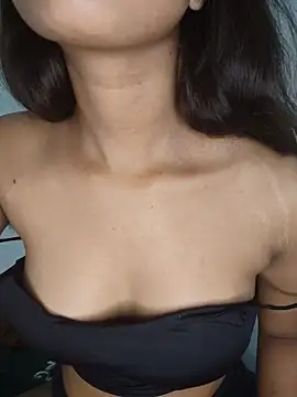 Candyy crushh online show from 2, 6, 2026