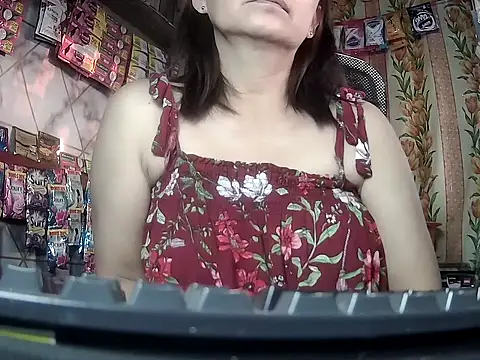mommylicious 23 online show from 18, 4, 2026