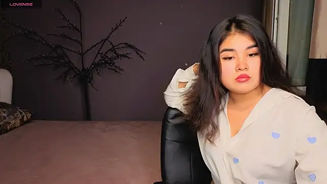 AlicaMayer online show from 3, 5, 2026