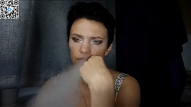 HotMamaQueen234 online show from 13, 6, 2026