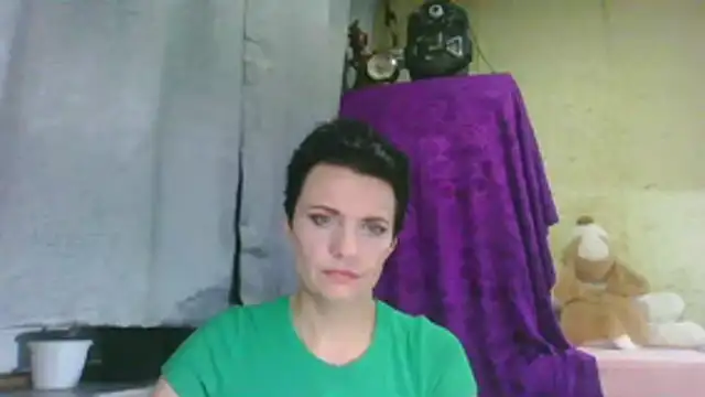 HotMamaQueen234 online show from 19, 3, 2026