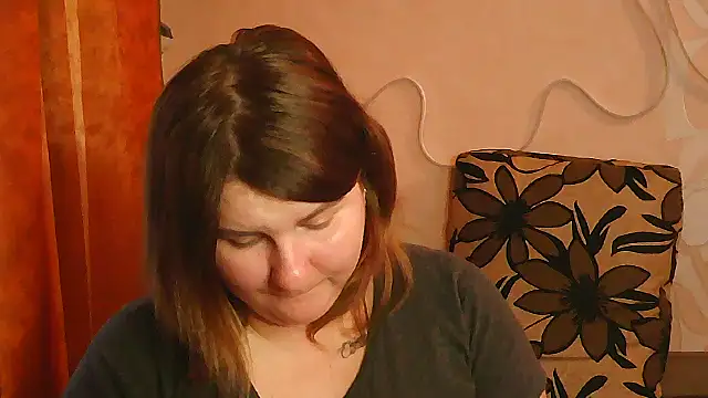 Snapshot of Minisstra chatting on 5, 4, 2026 Minisstra online show from 5, 4, 2026