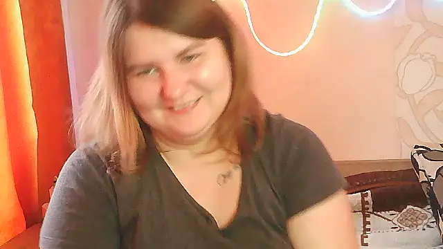 Snapshot of Minisstra chatting on 10, 4, 2026 Minisstra online show from 10, 4, 2026