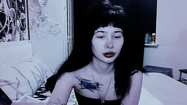 AllisonDeetz online show from 14, 6, 2026