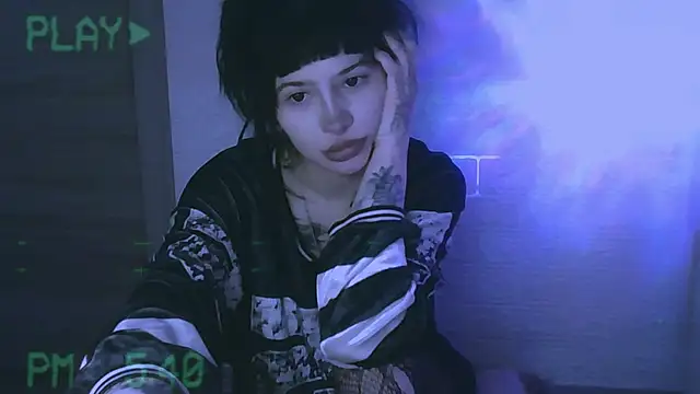 AllisonDeetz online show from 17, 3, 2026