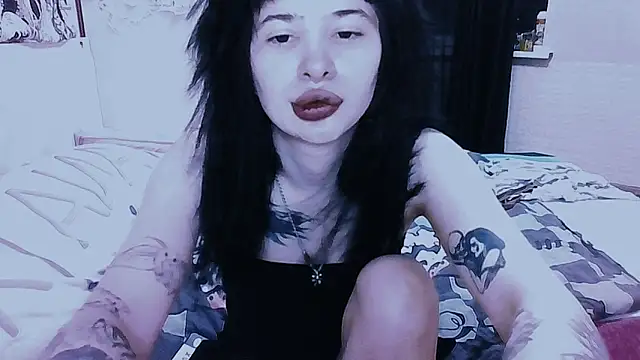 AllisonDeetz online show from 19, 6, 2026