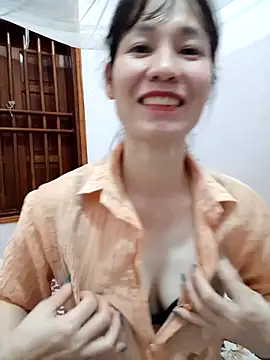 Victoria mila online show from 28, 3, 2026