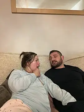 fucklyweds online show from 4, 4, 2026