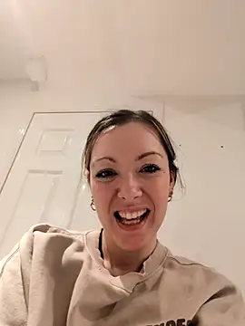 fucklyweds online show from 1, 4, 2026