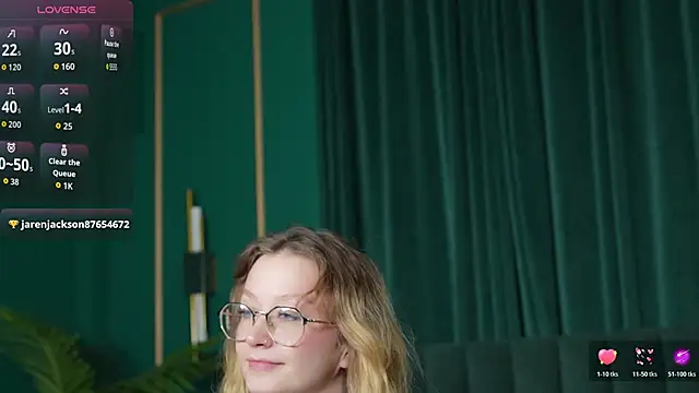 AmelieViolet online show from 19, 5, 2026