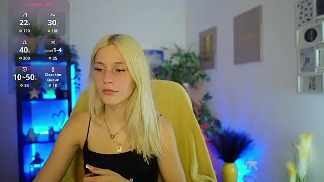 Luna Grace18 online show from 12, 6, 2026