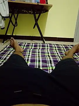 horny techie online show from 9, 4, 2026