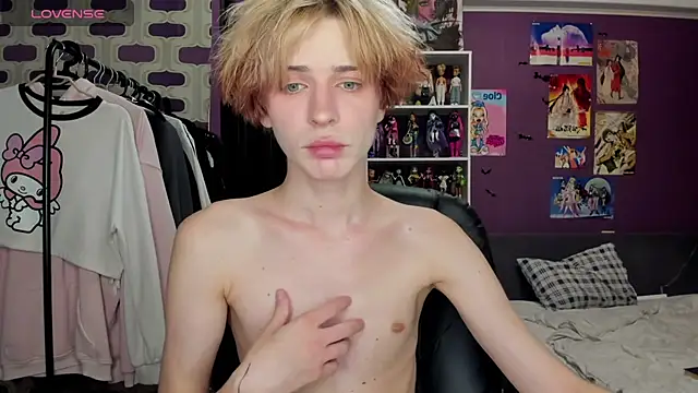 Snapshot of sweet_peach___ chatting on 14, 7, 2026 sweet peach online show from 14, 7, 2026