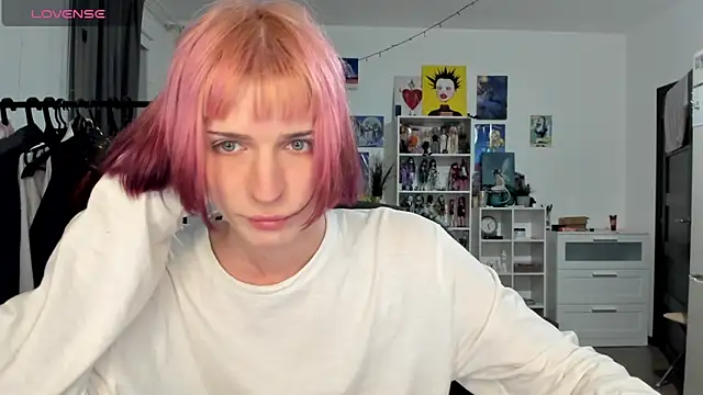 Snapshot of sweet_peach___ chatting on 17, 4, 2026 sweet peach online show from 17, 4, 2026
