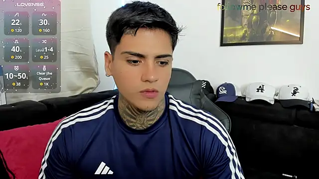 sweetlatinoboy online show from 7, 4, 2026