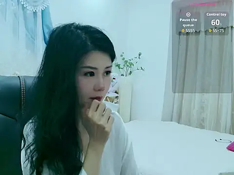 LILI956 online show from 8, 4, 2026