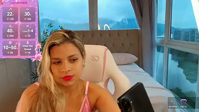 Snapshot of Florence_Ford chatting on 4, 6, 2026 Florence Ford online show from 4, 6, 2026