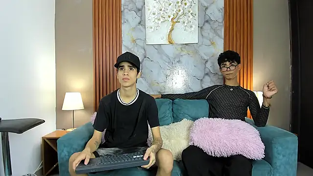 NAUGHTY BOYS1 online show from 16, 3, 2026