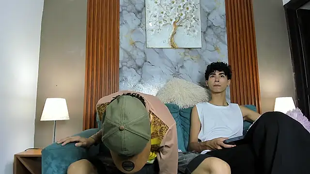 NAUGHTY BOYS1 online show from 7, 4, 2026