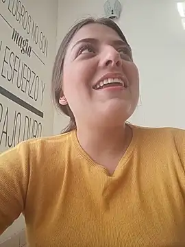 EmiilyStonee online show from 13, 5, 2026