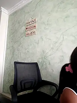 EmiilyStonee online show from 5, 5, 2026