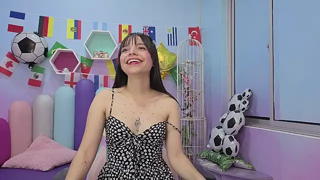 Isaa Skinny online show from 5, 7, 2026
