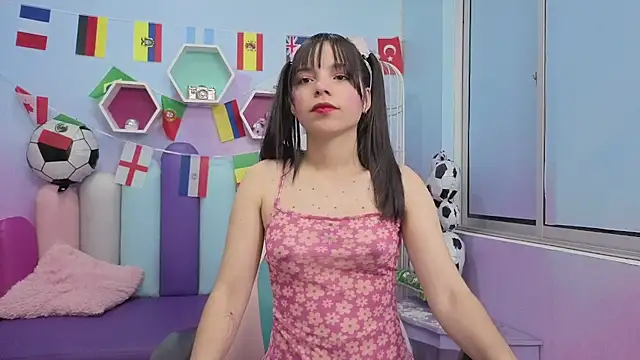 Isaa Skinny online show from 3, 7, 2026