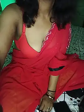 Snapshot of mayakapoor880 chatting on 15, 5, 2026 mayakapoor880 online show from 15, 5, 2026