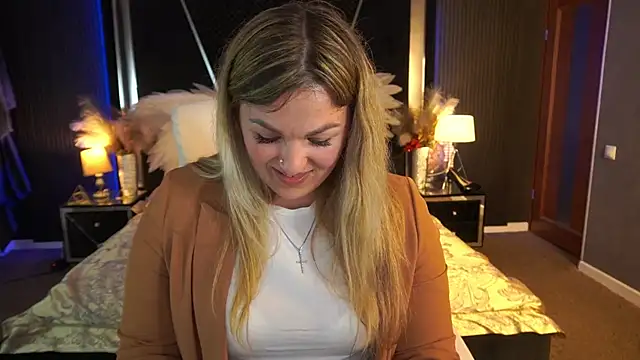 AlissyaGrayy online show from 10, 7, 2026