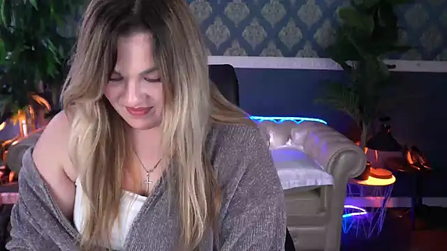 AlissyaGrayy online show from 28, 4, 2026