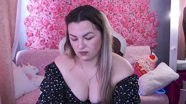 AlissyaGrayy online show from 25, 5, 2026