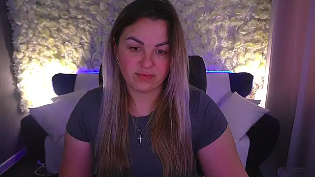 AlissyaGrayy online show from 12, 5, 2026