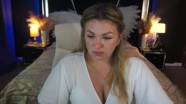 AlissyaGrayy online show from 9, 8, 2026